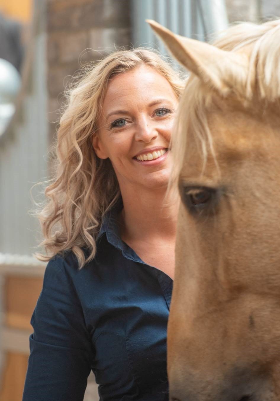 Morgan Lashley - imadia-(1) profiel Hoofdredacteur Paardenarts.nl